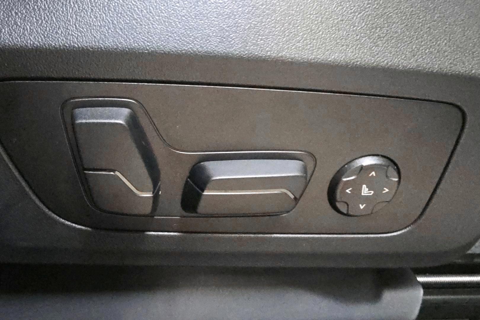 BMW iX1 2026
