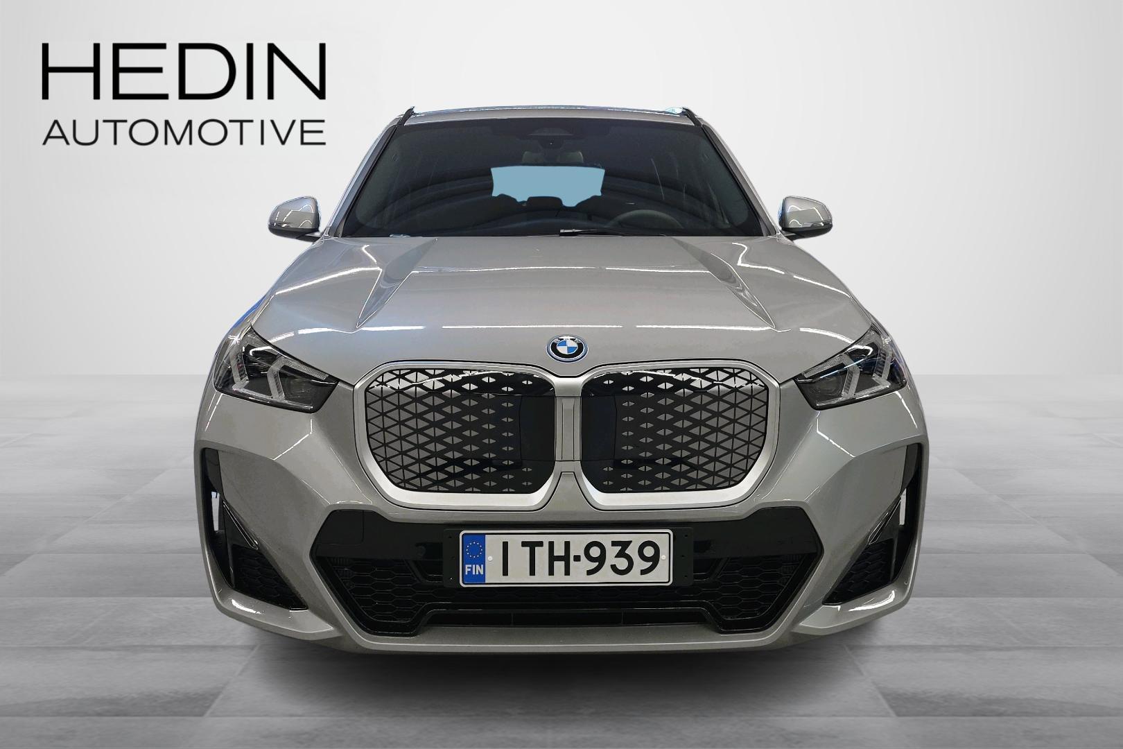 BMW iX1 2026