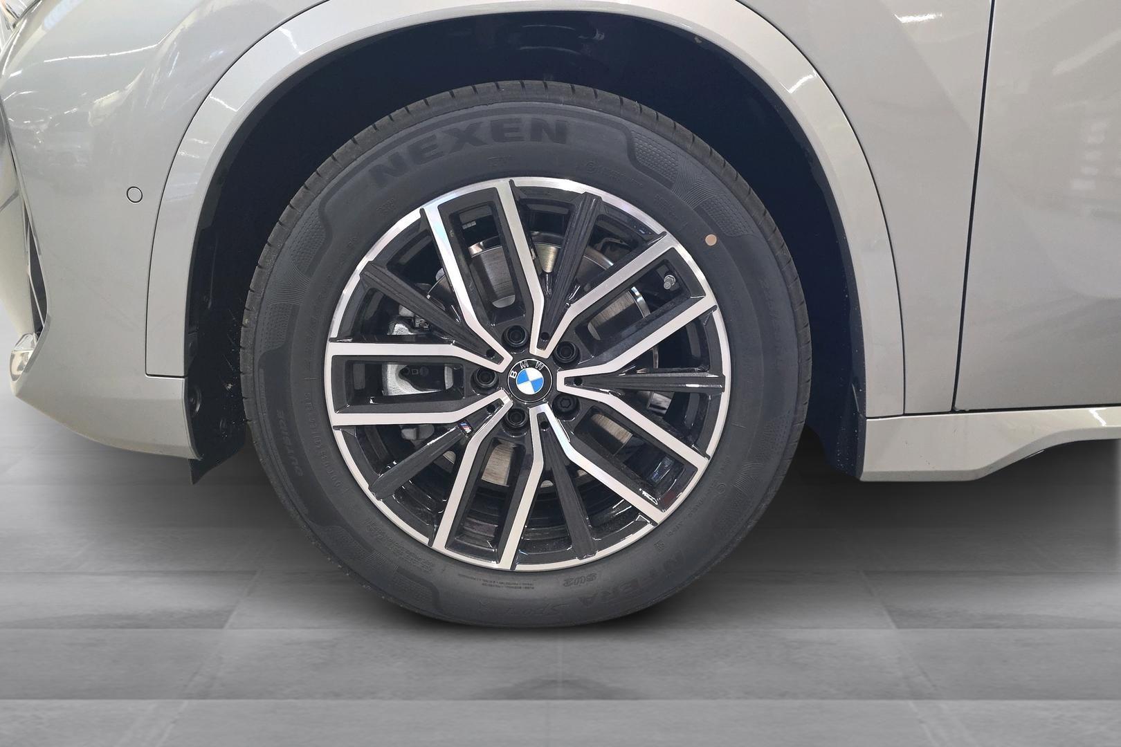 BMW iX1 2026