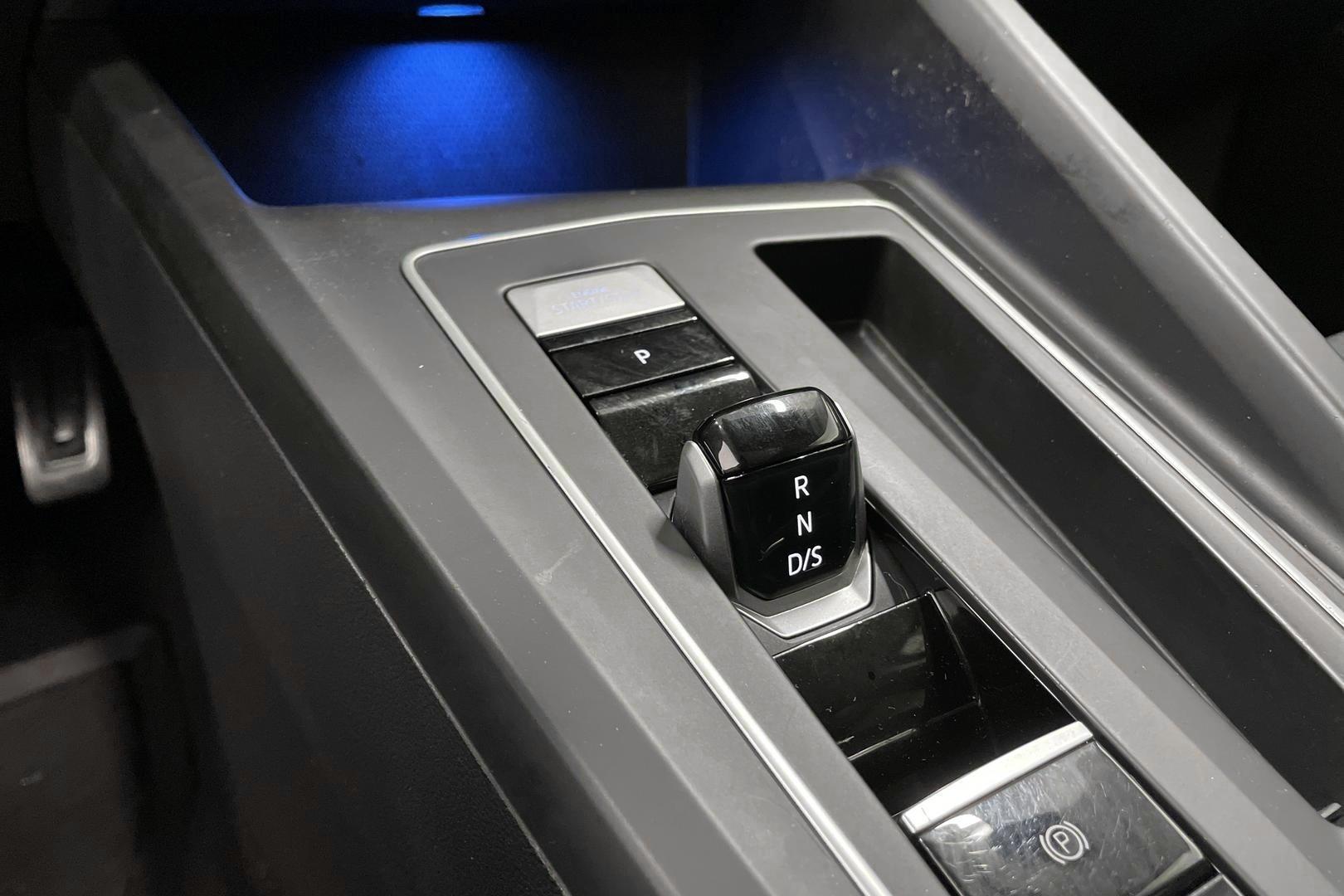 Volkswagen Golf 2021