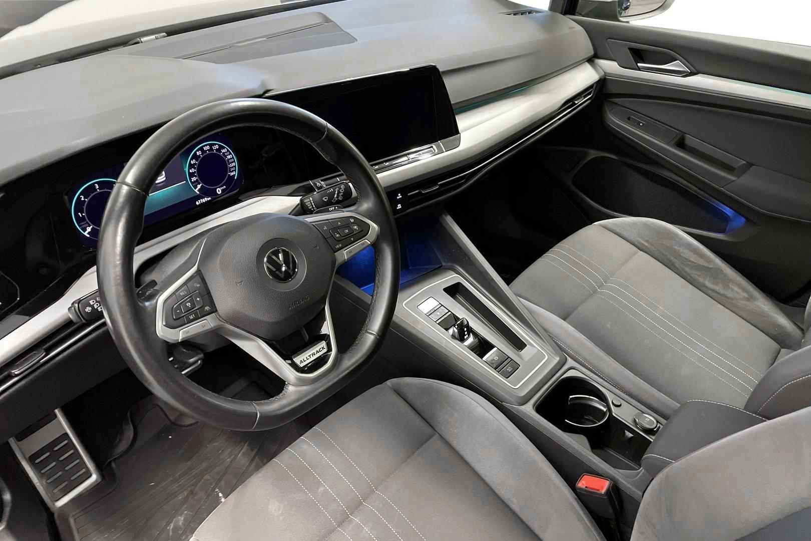 Volkswagen Golf 2021