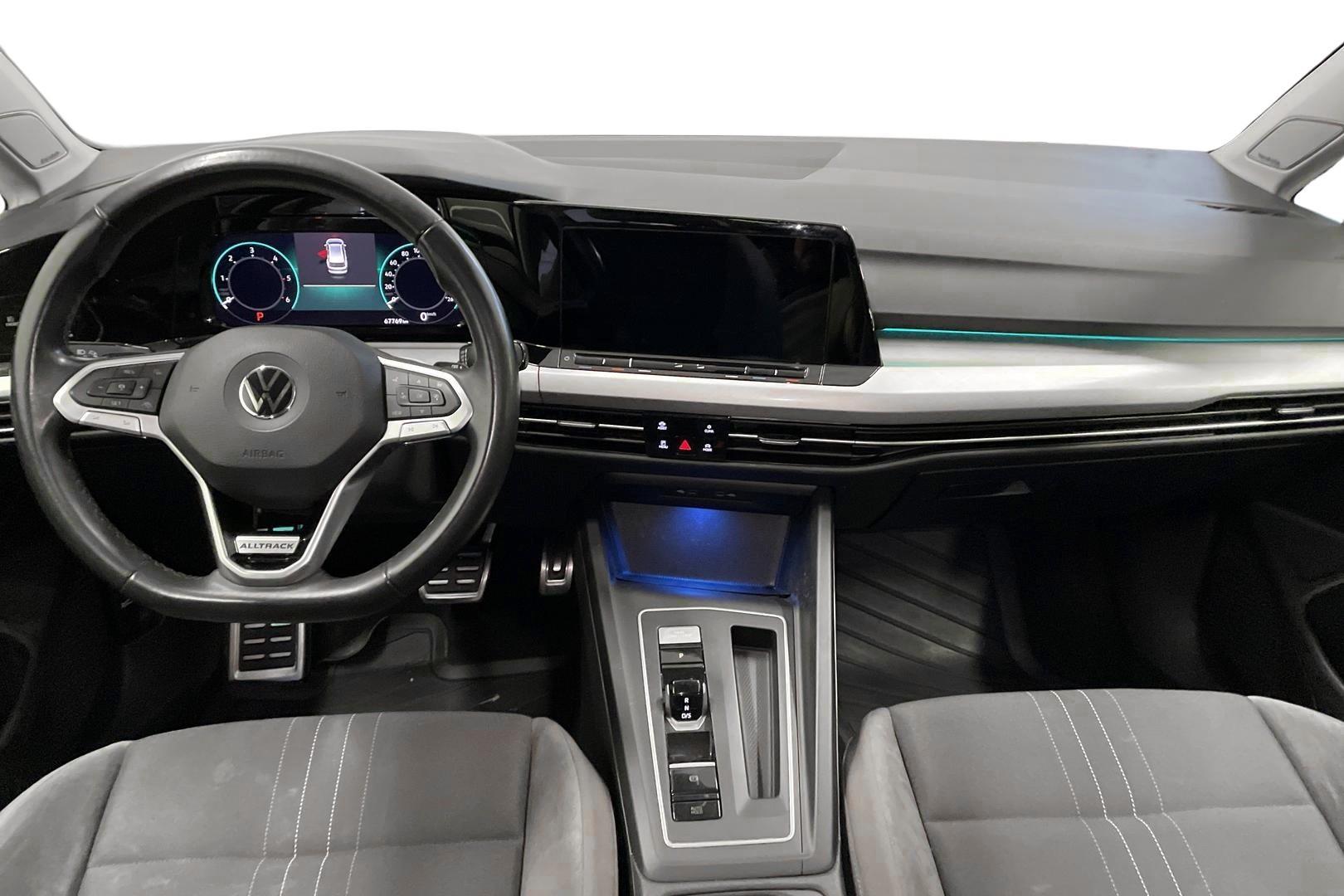 Volkswagen Golf 2021