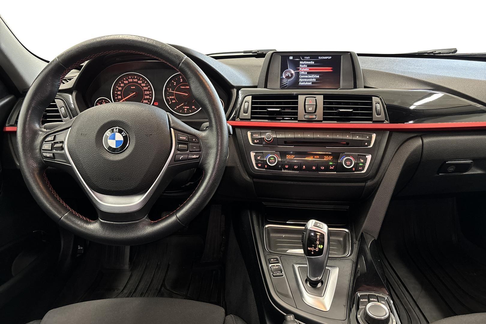 BMW 320 2015