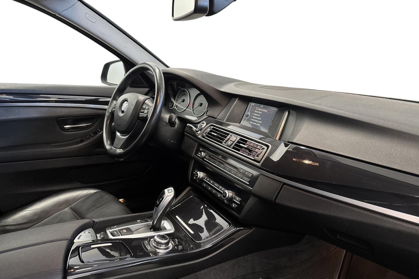 BMW 520 2014