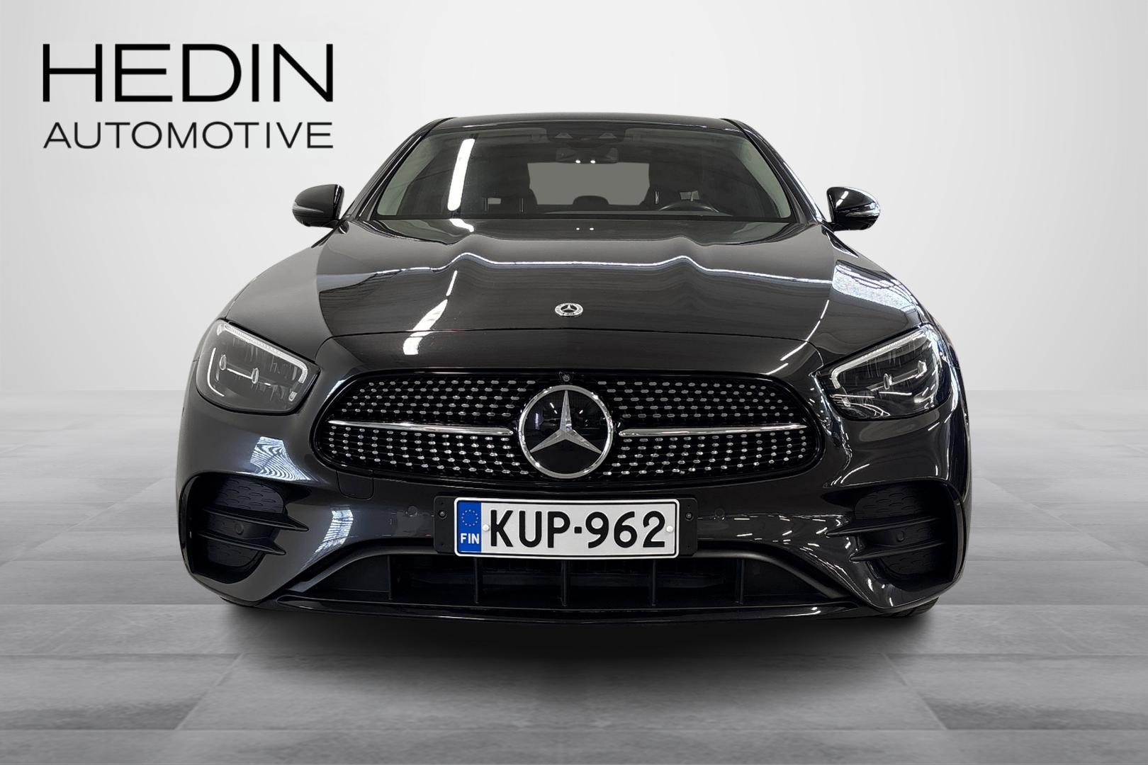 Mercedes-Benz E 2023