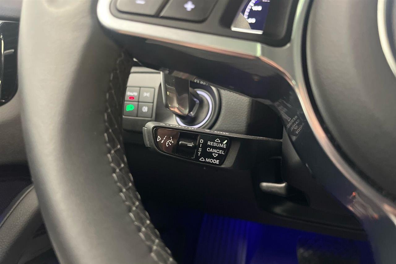 Porsche Cayenne 2023