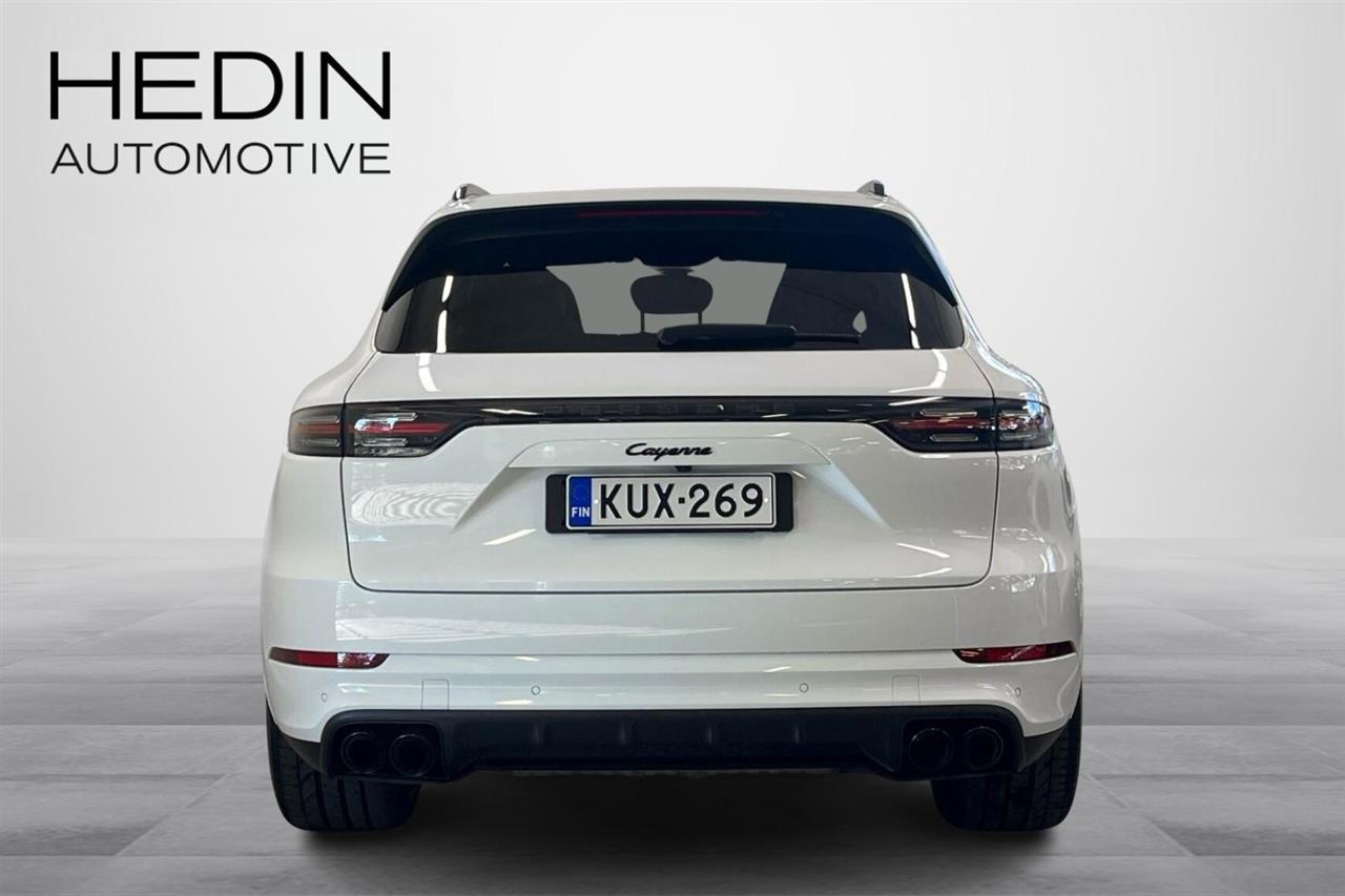 Porsche Cayenne 2023