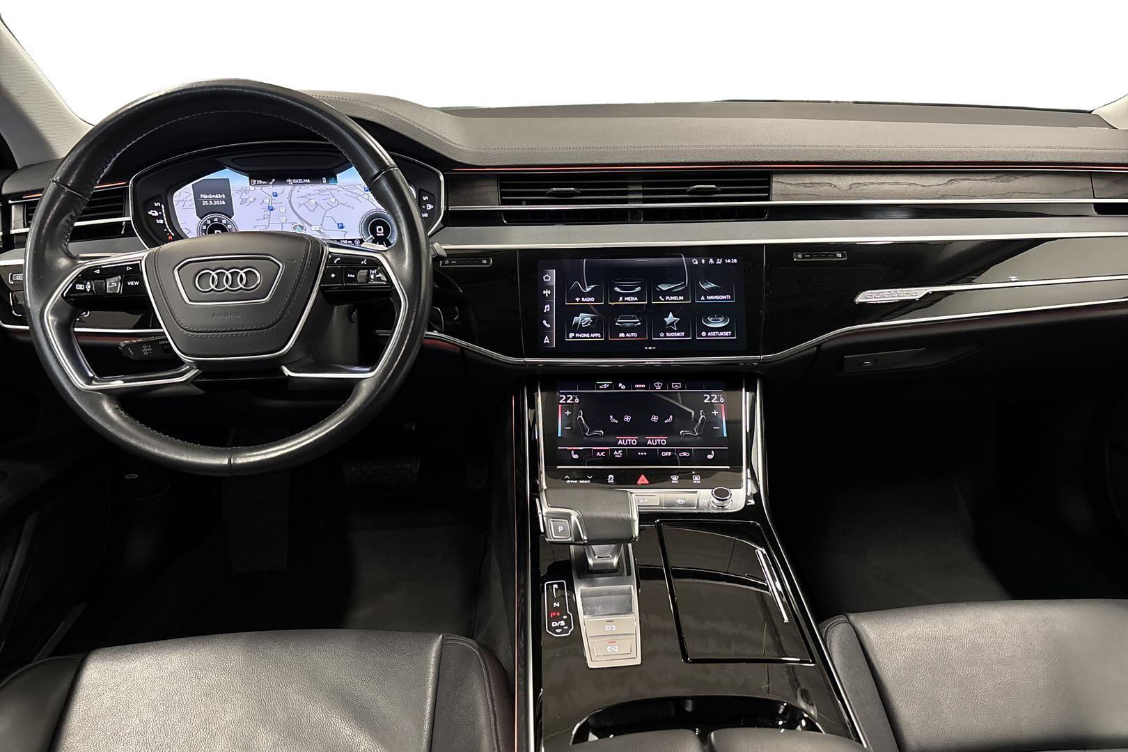 Audi A8 2021