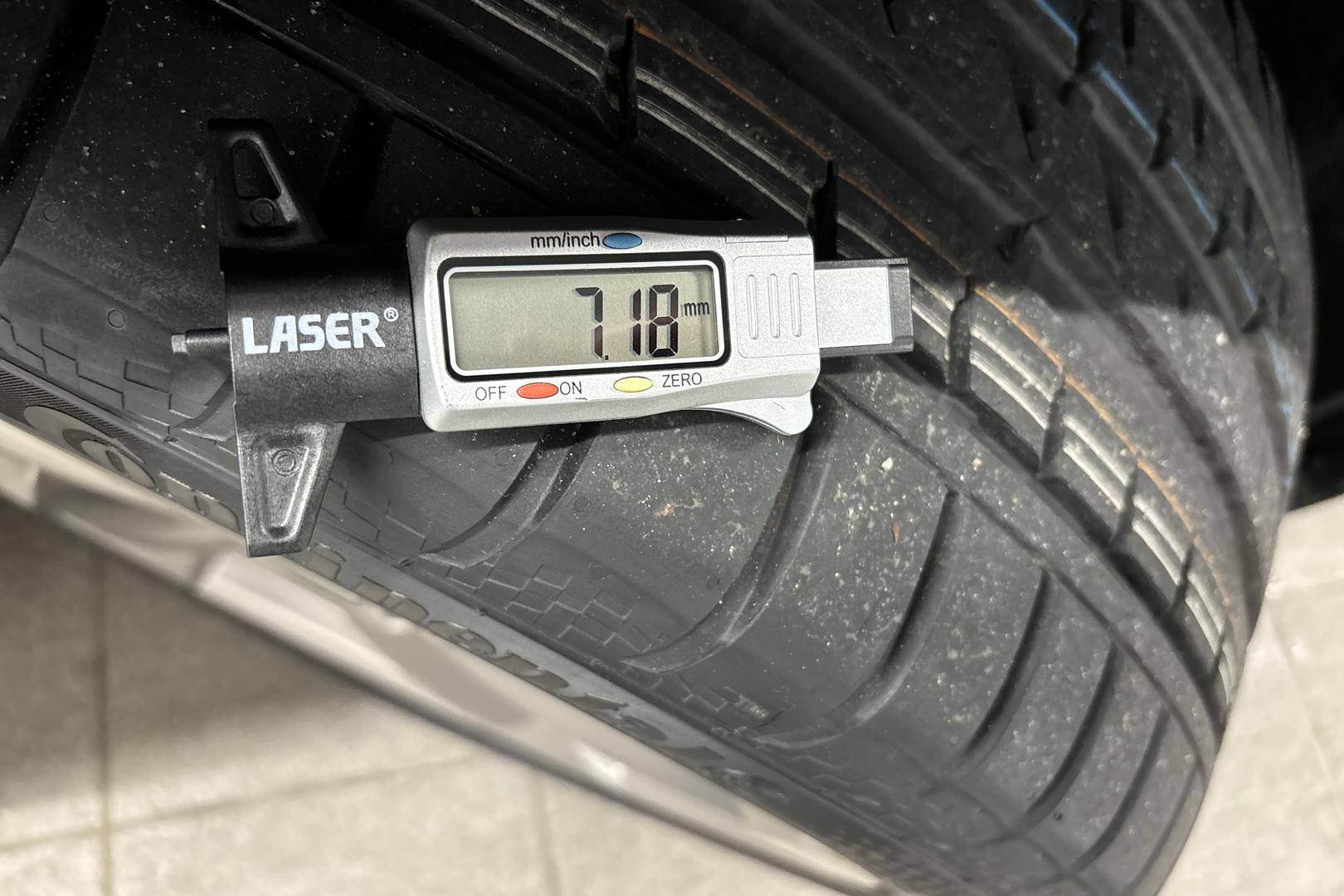 Audi A8 2021