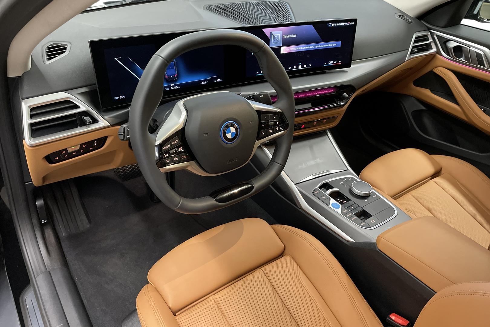 BMW i4 2025