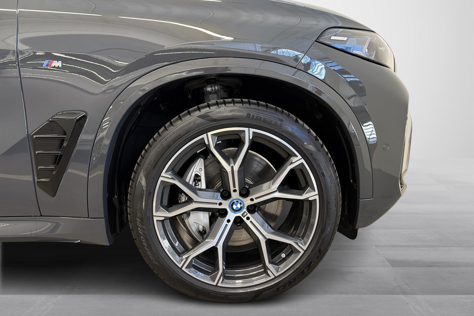 BMW X5 2025
