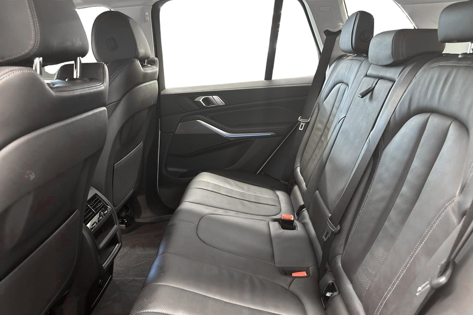 BMW X5 2021