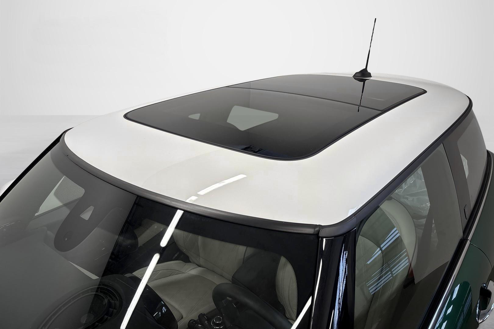 MINI Hatchback 2023