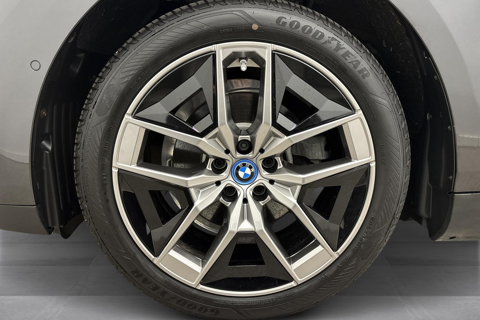 BMW 530 2024