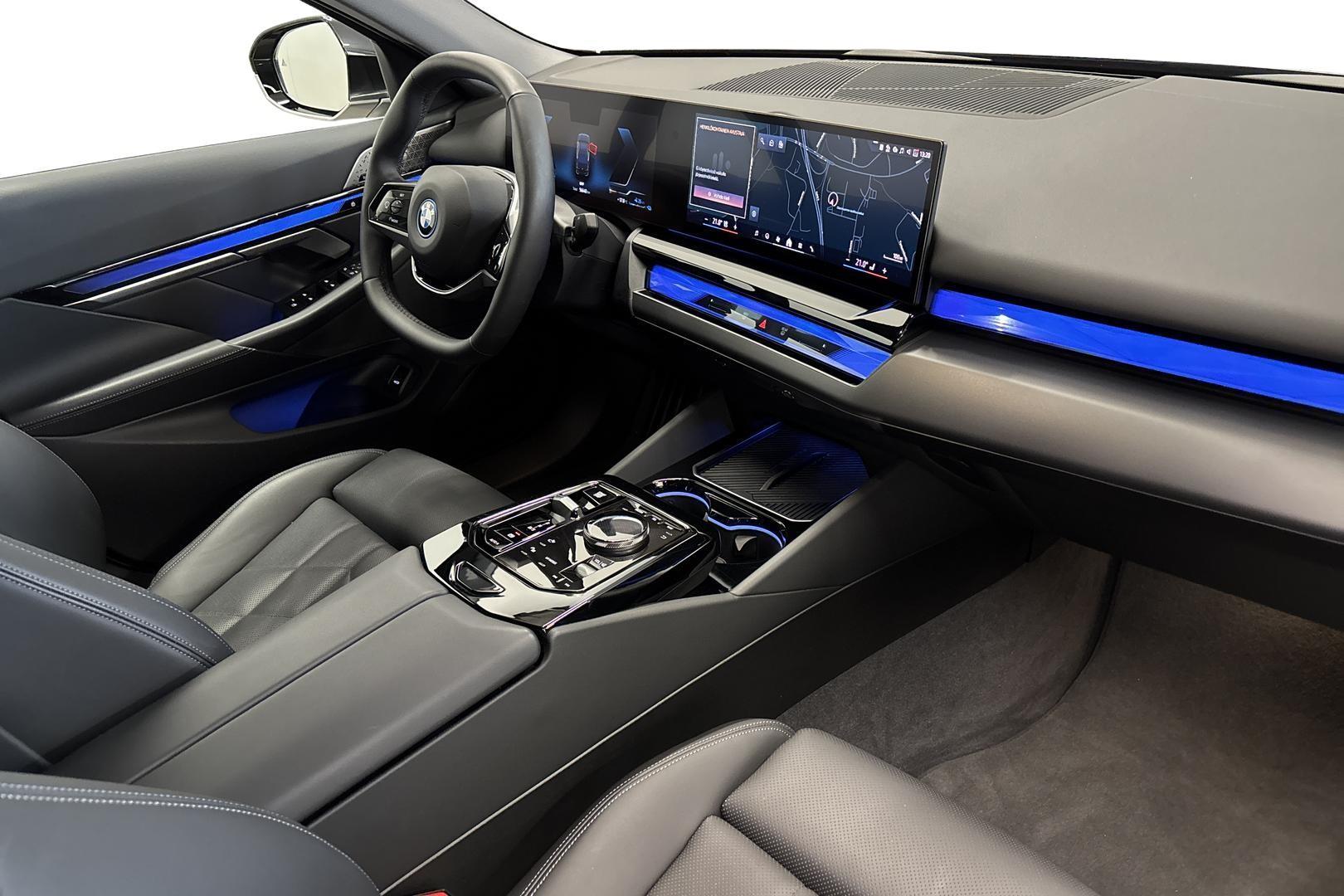 BMW 530 2024