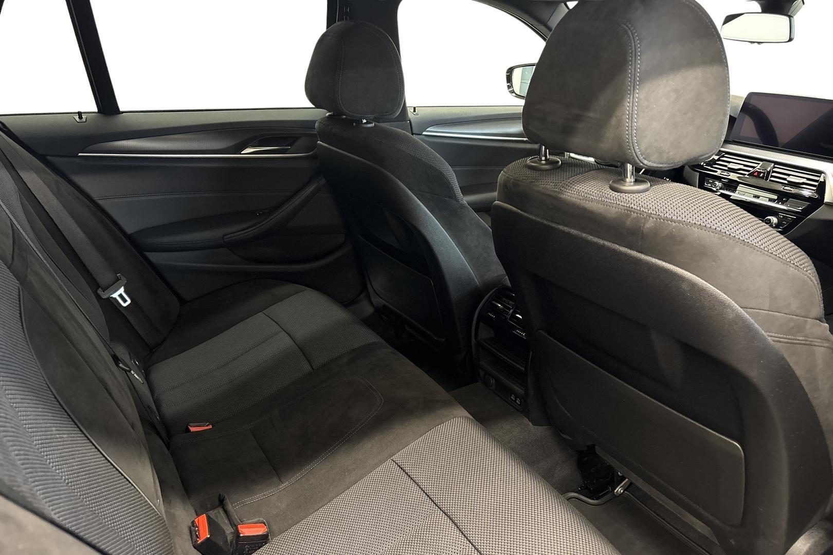 BMW 530 12