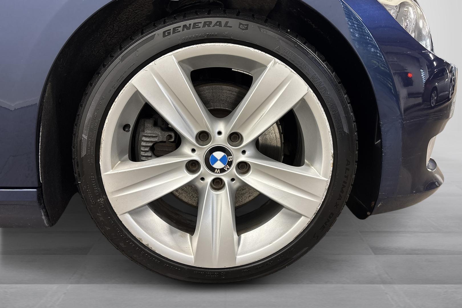 BMW 325 2010
