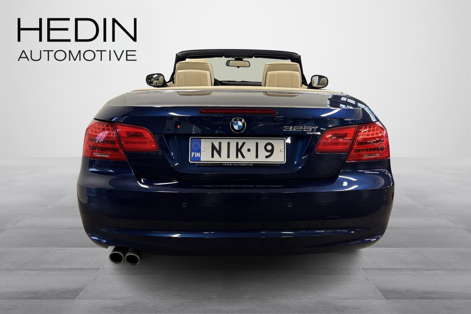 BMW 325 2010