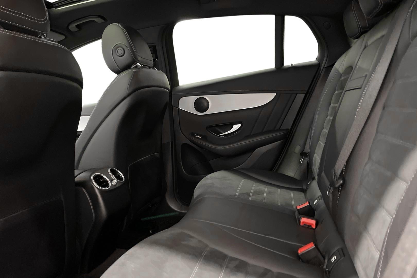 Mercedes-Benz GLC 2023