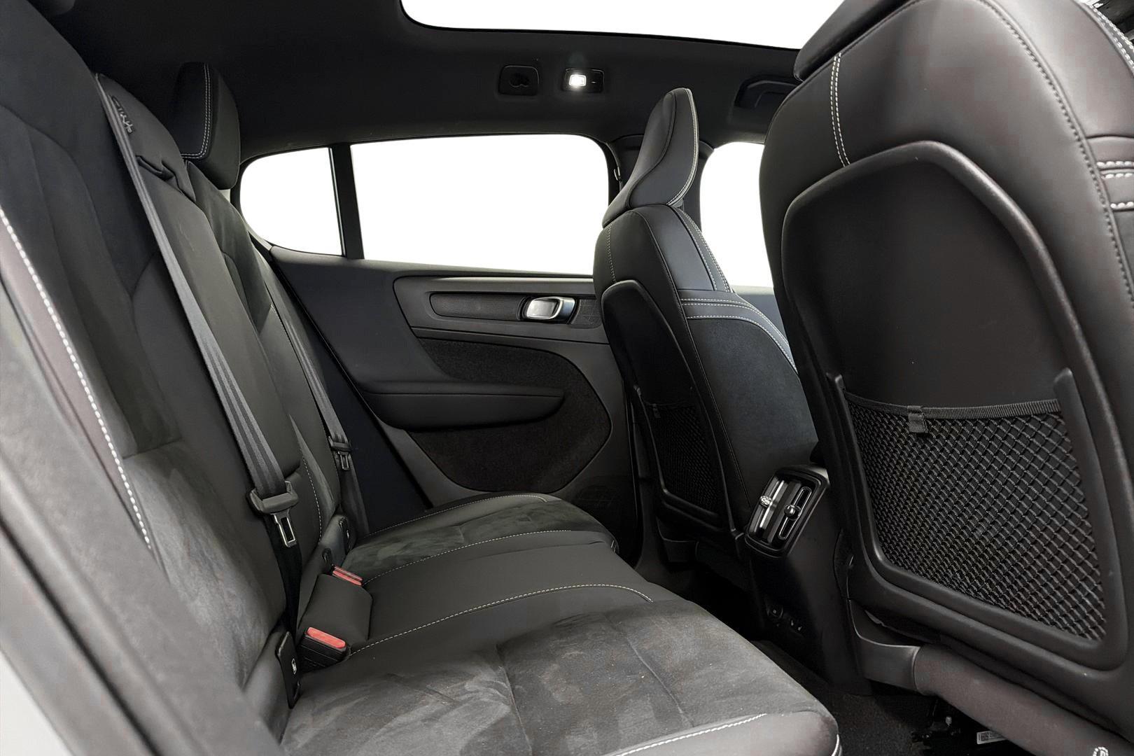 Volvo C40 2022