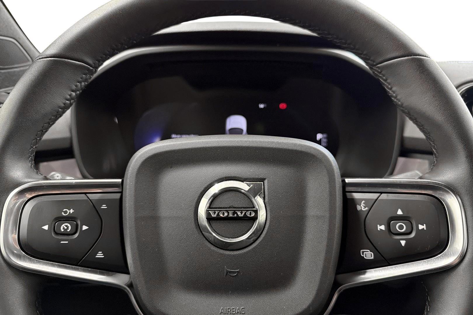 Volvo C40 2022