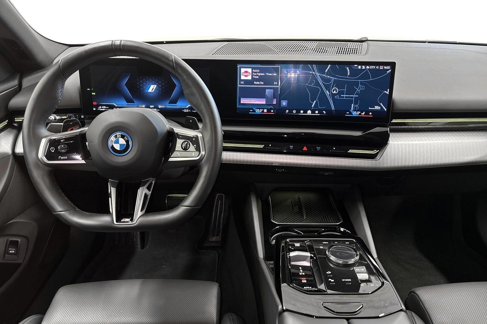 BMW 530 2025