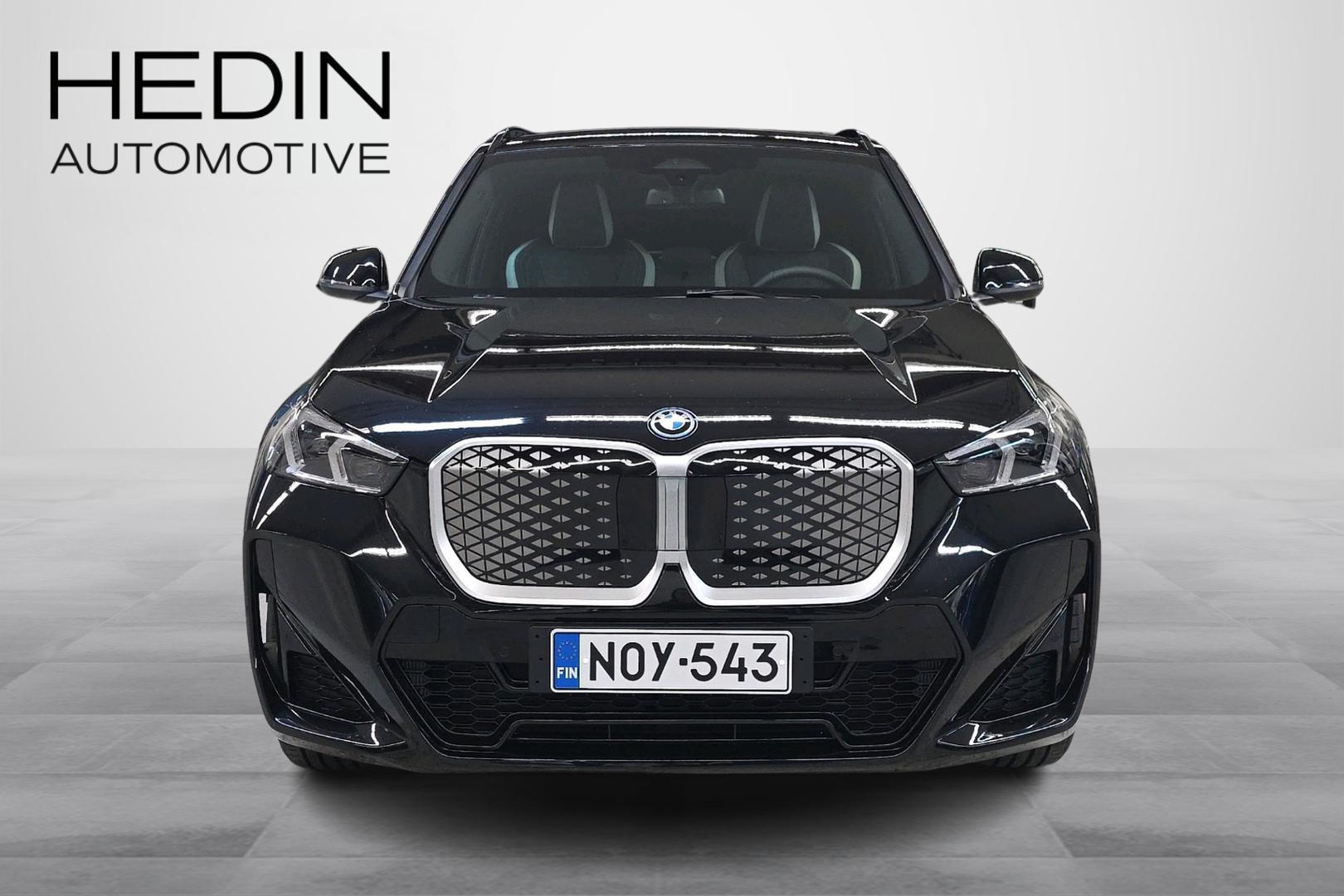BMW iX1 2026