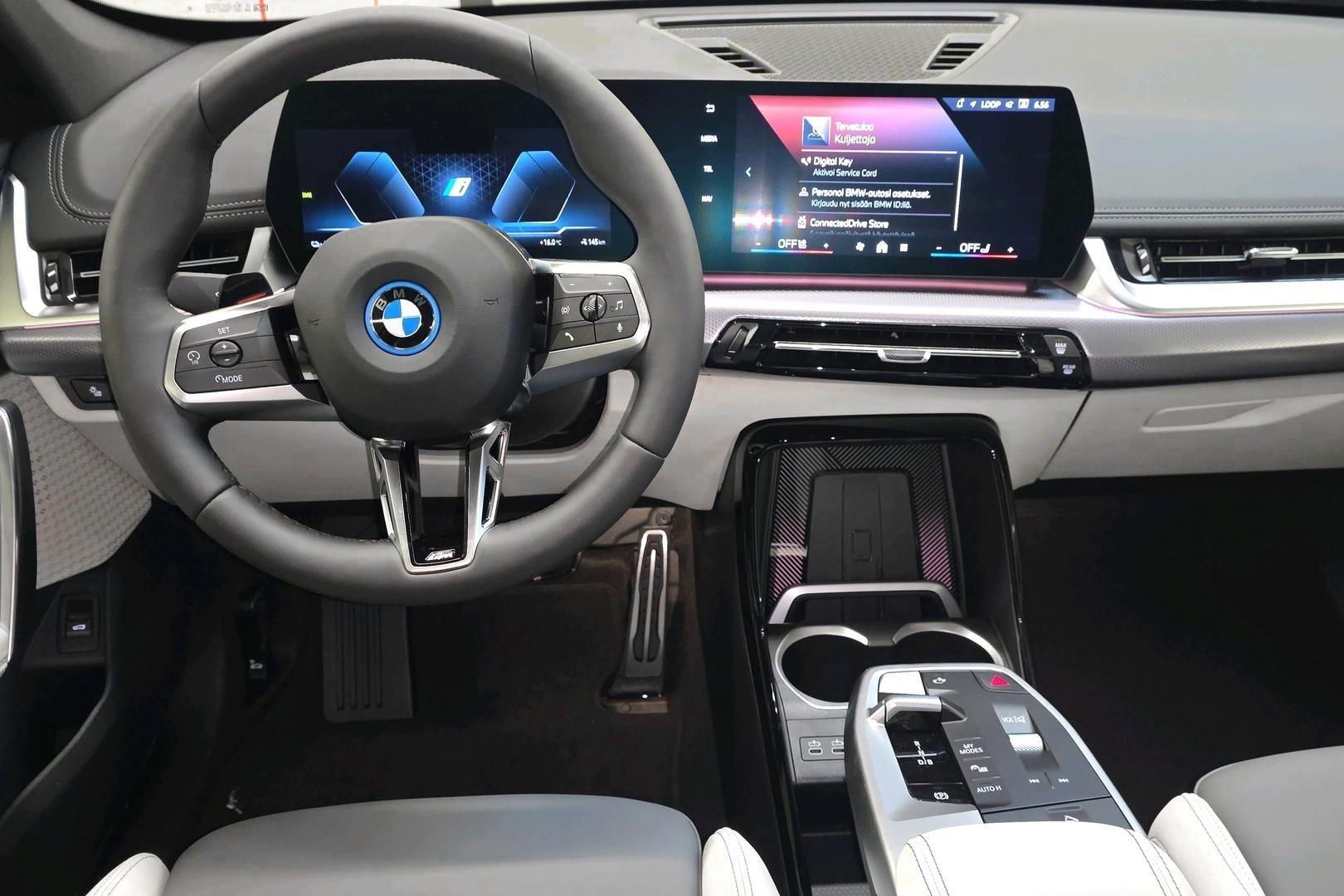 BMW iX1 2026