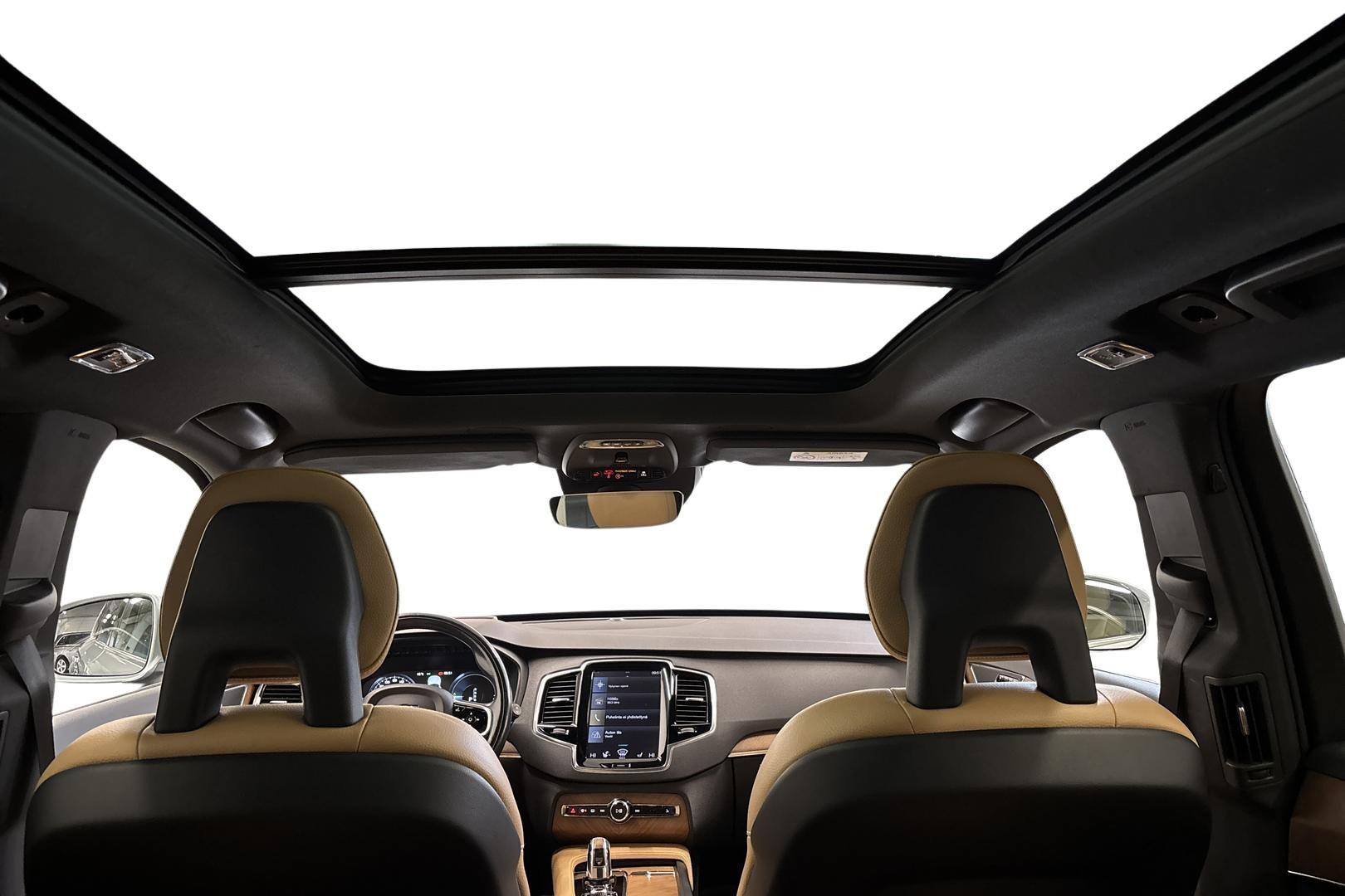 Volvo XC90 23