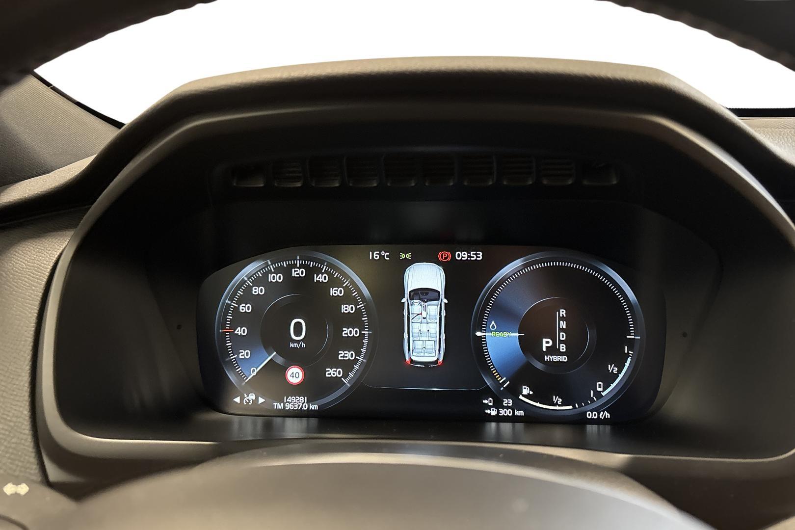 Volvo XC90 28
