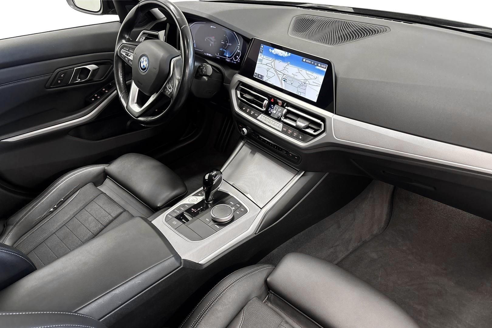BMW 320 2022