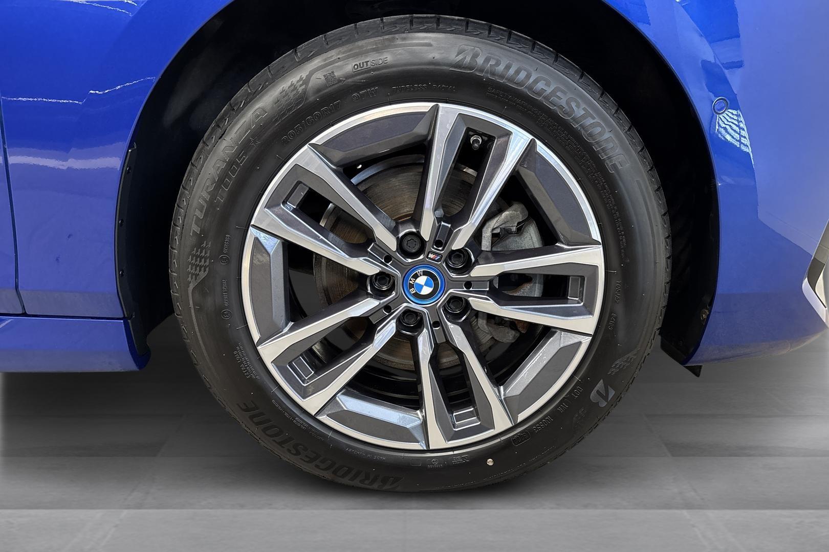 BMW 225 2023