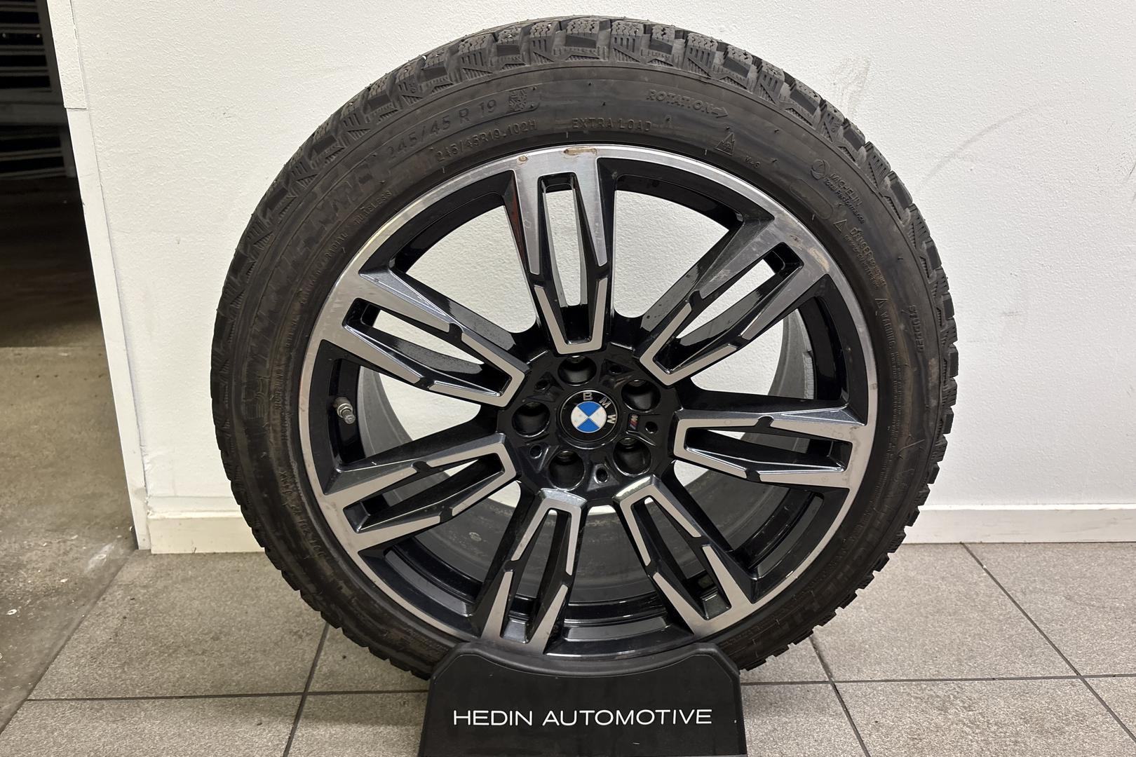 BMW i5 2024