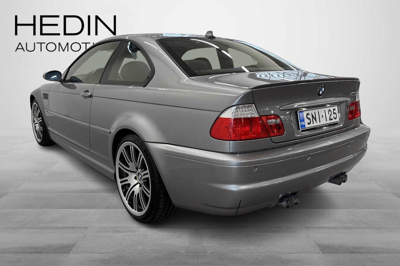 BMW M3 2004