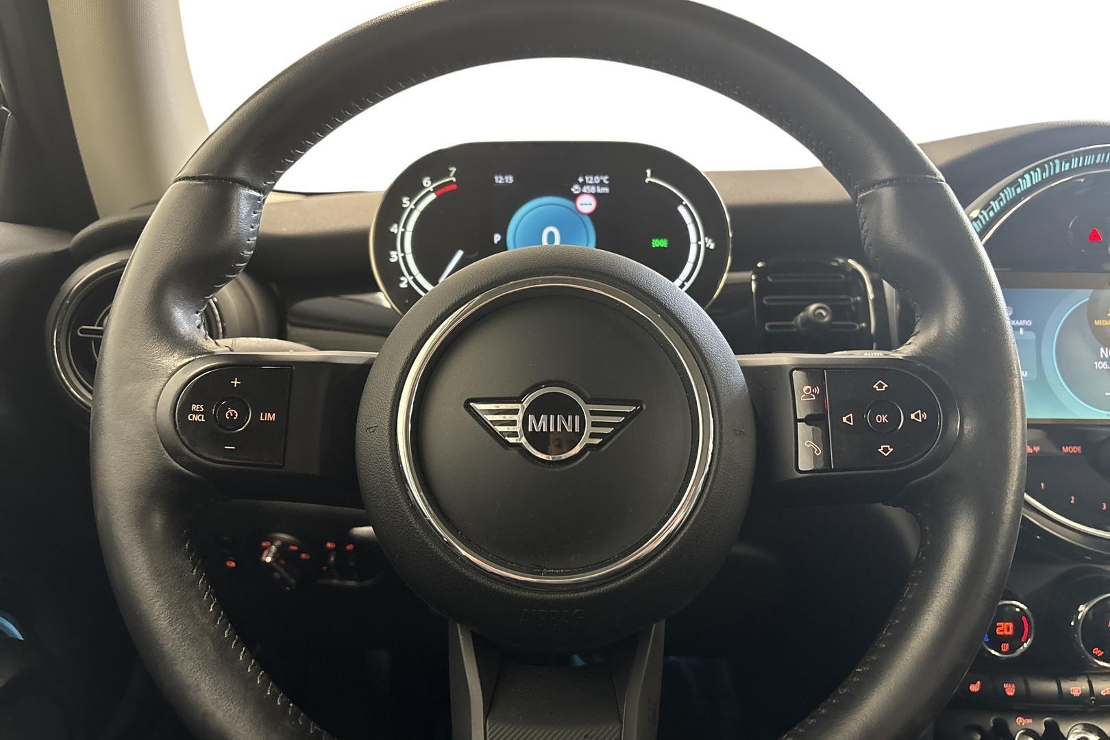 Mini Hatchback 13