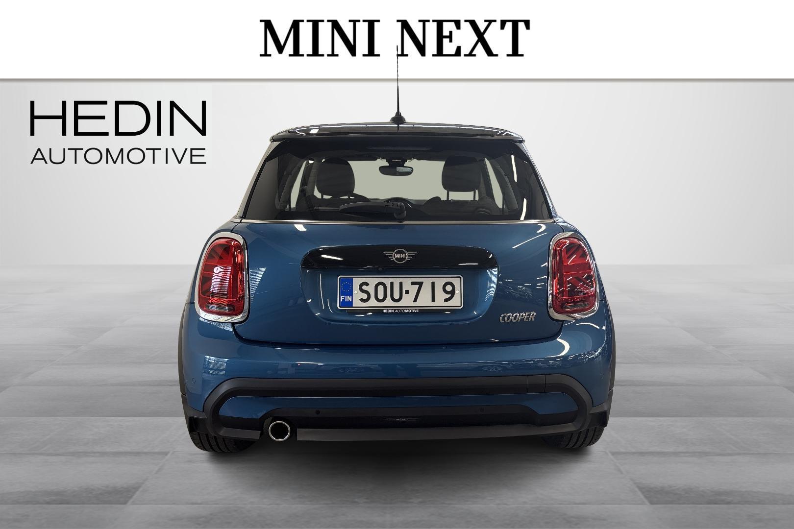 Mini Hatchback 4
