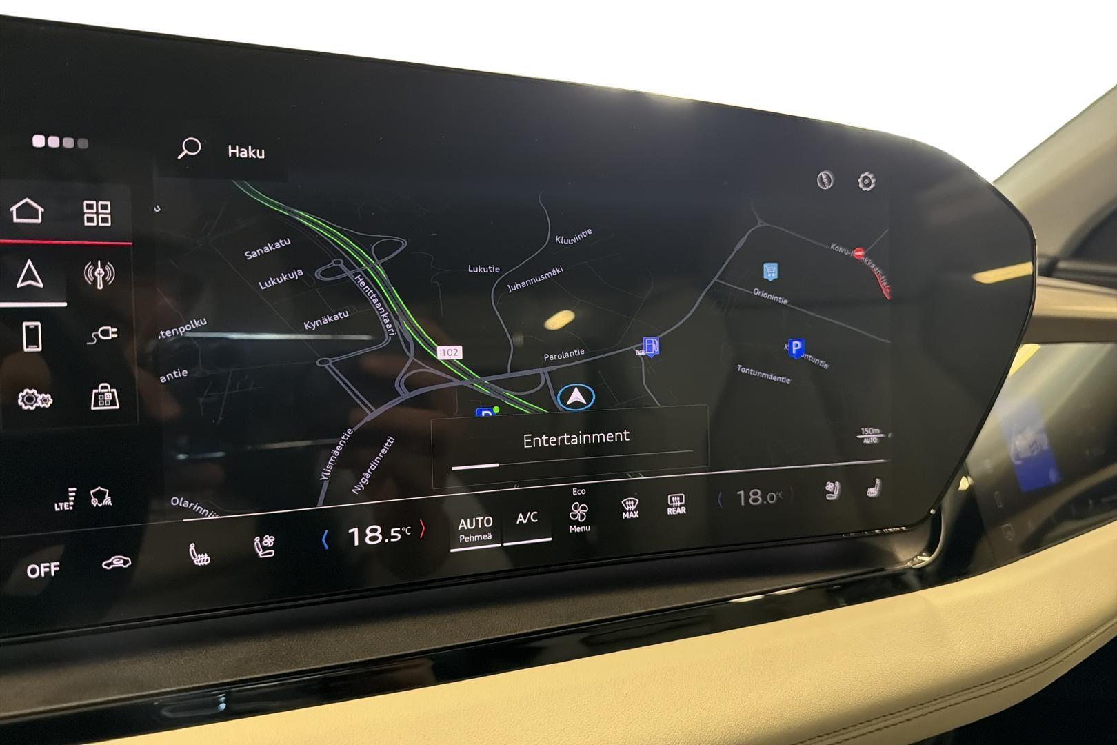 AUDI Q6 e-tron 2025
