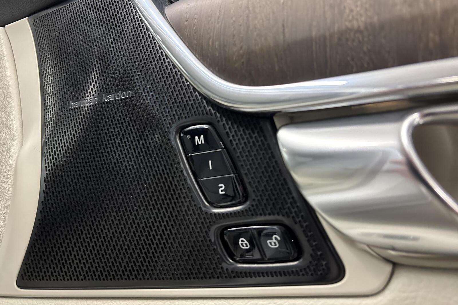 Volvo V90 Cross Country 2022