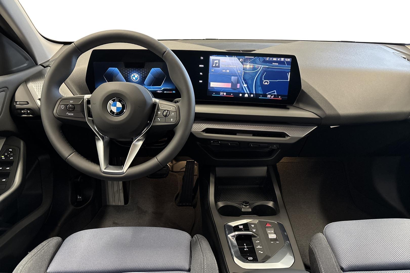 BMW 120 2026