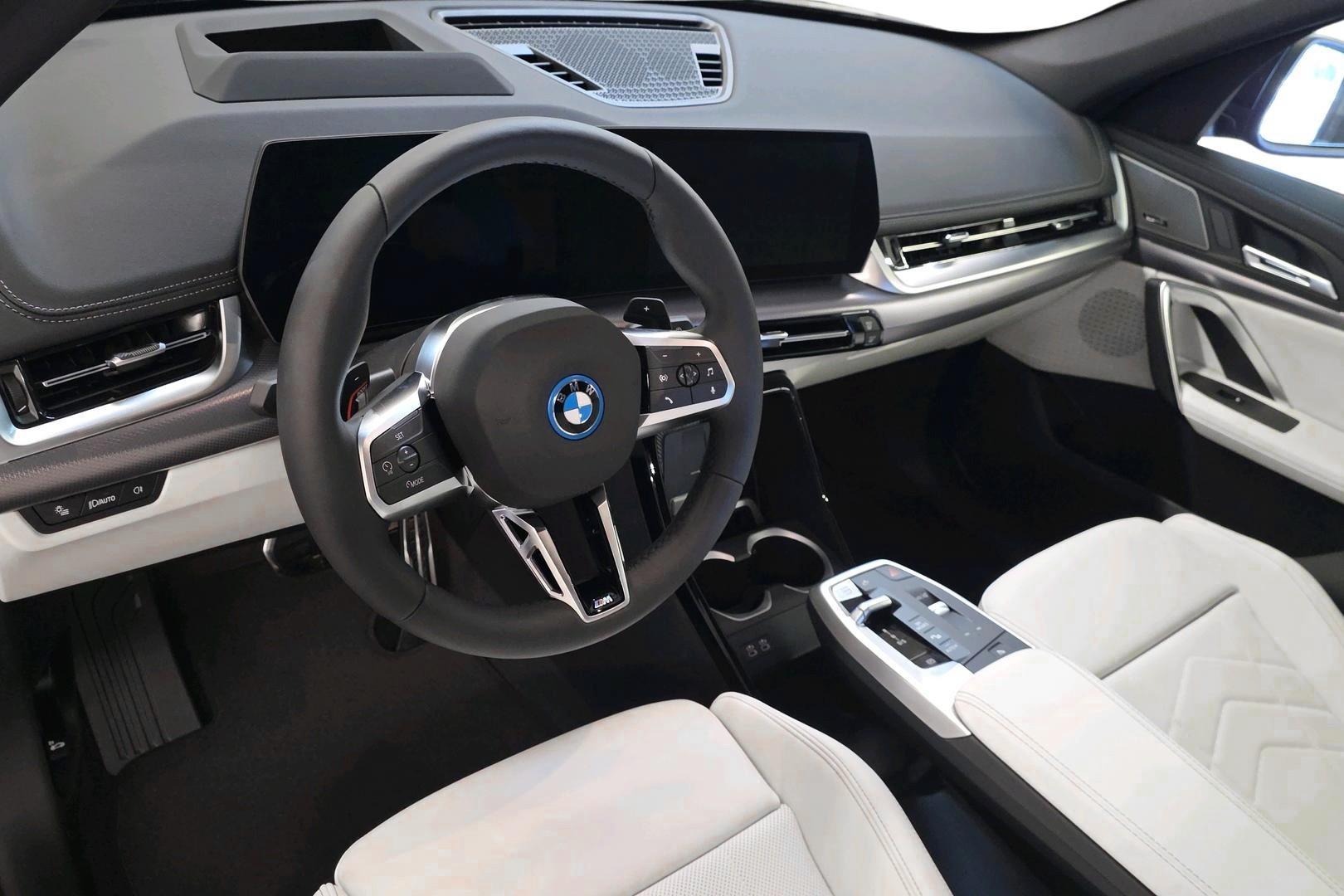 BMW X1 7