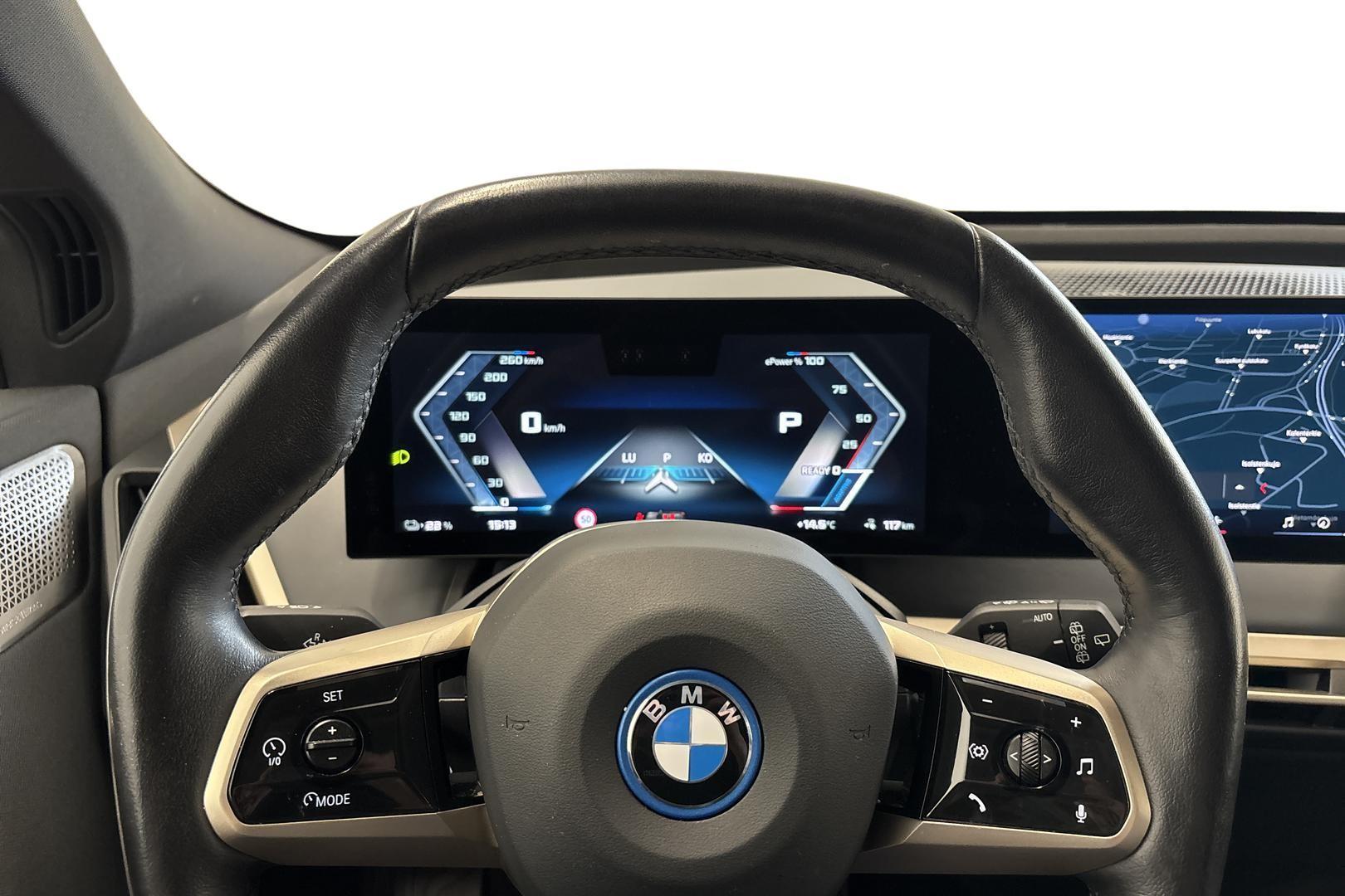 BMW iX 2023
