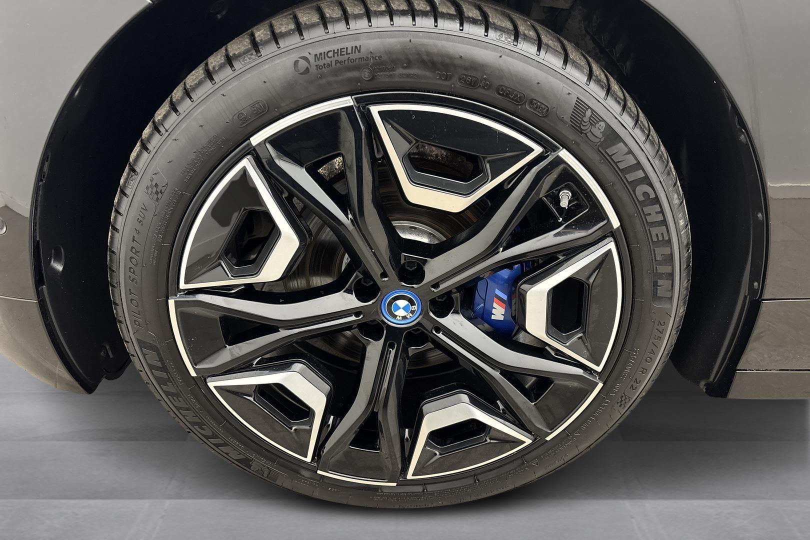 BMW iX 2023