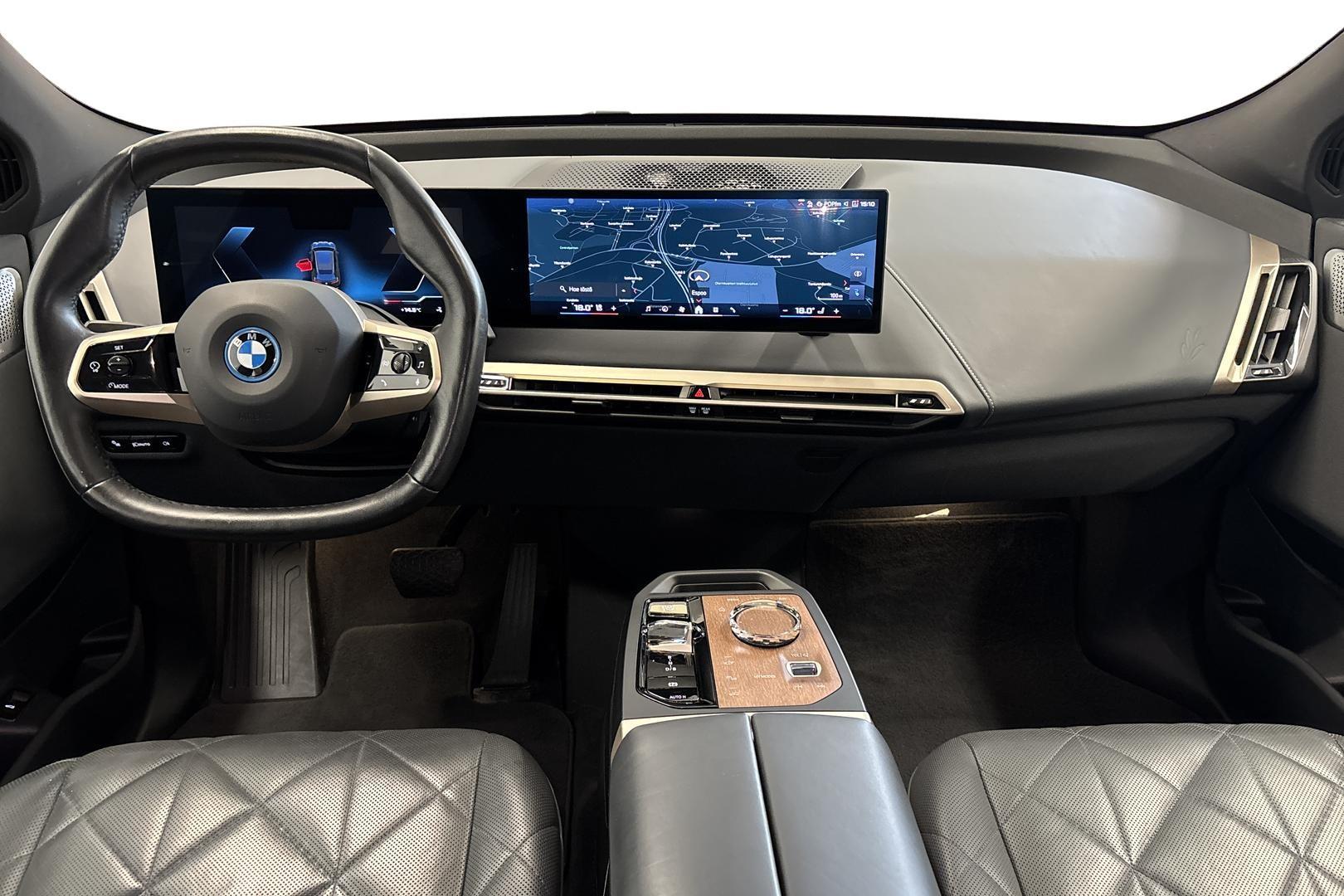 BMW iX 2023