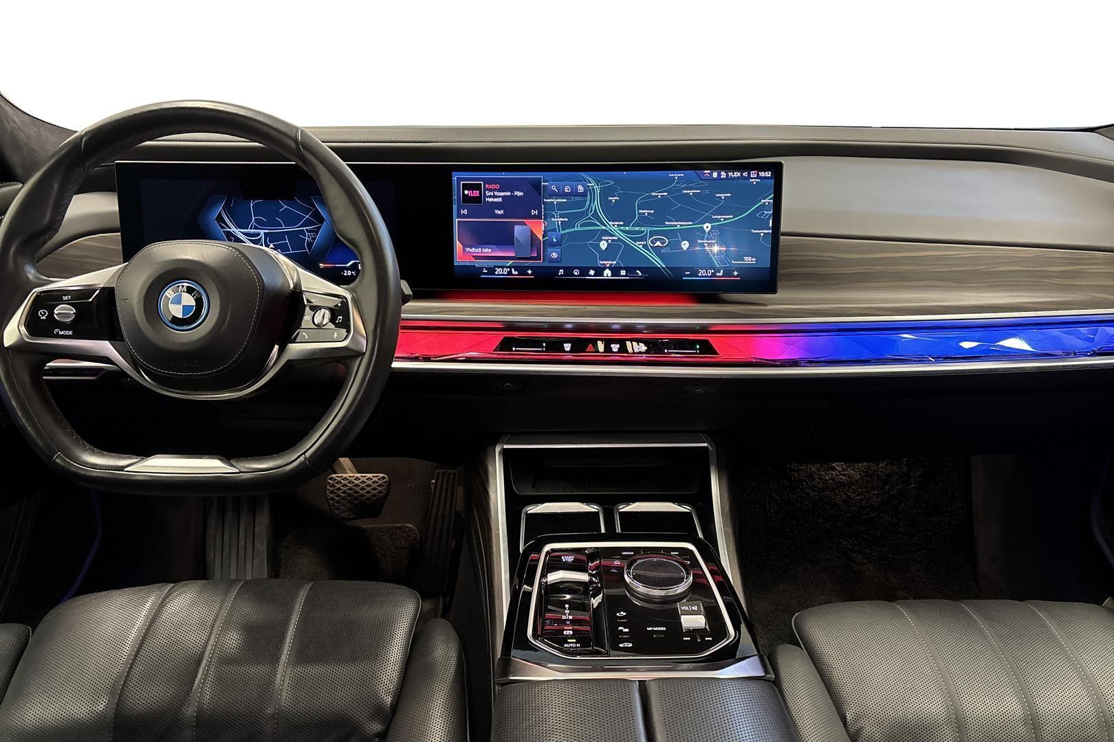 BMW i7 2023