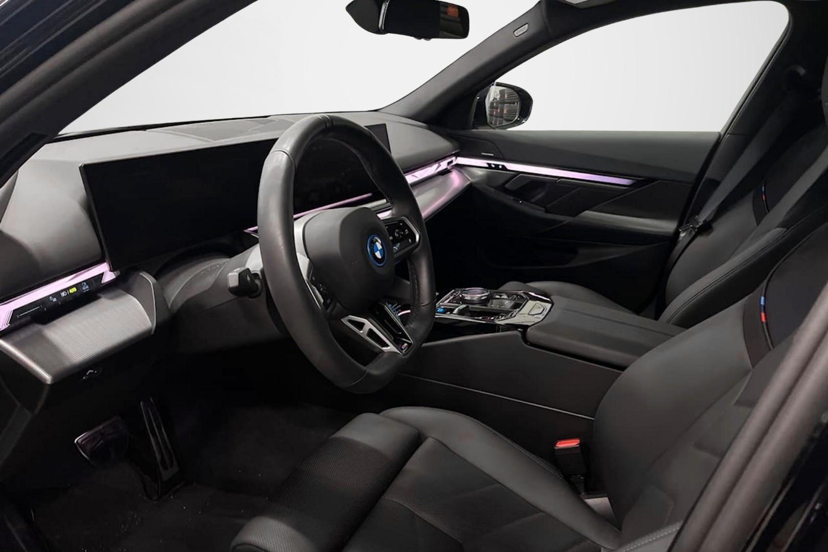 BMW i5 2025