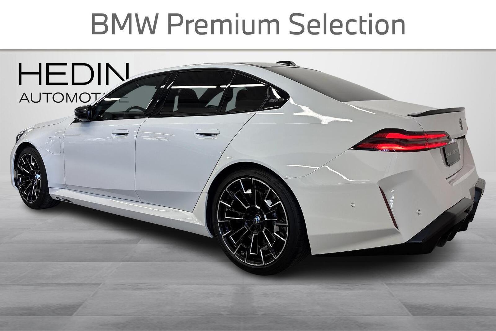 BMW M5 2025