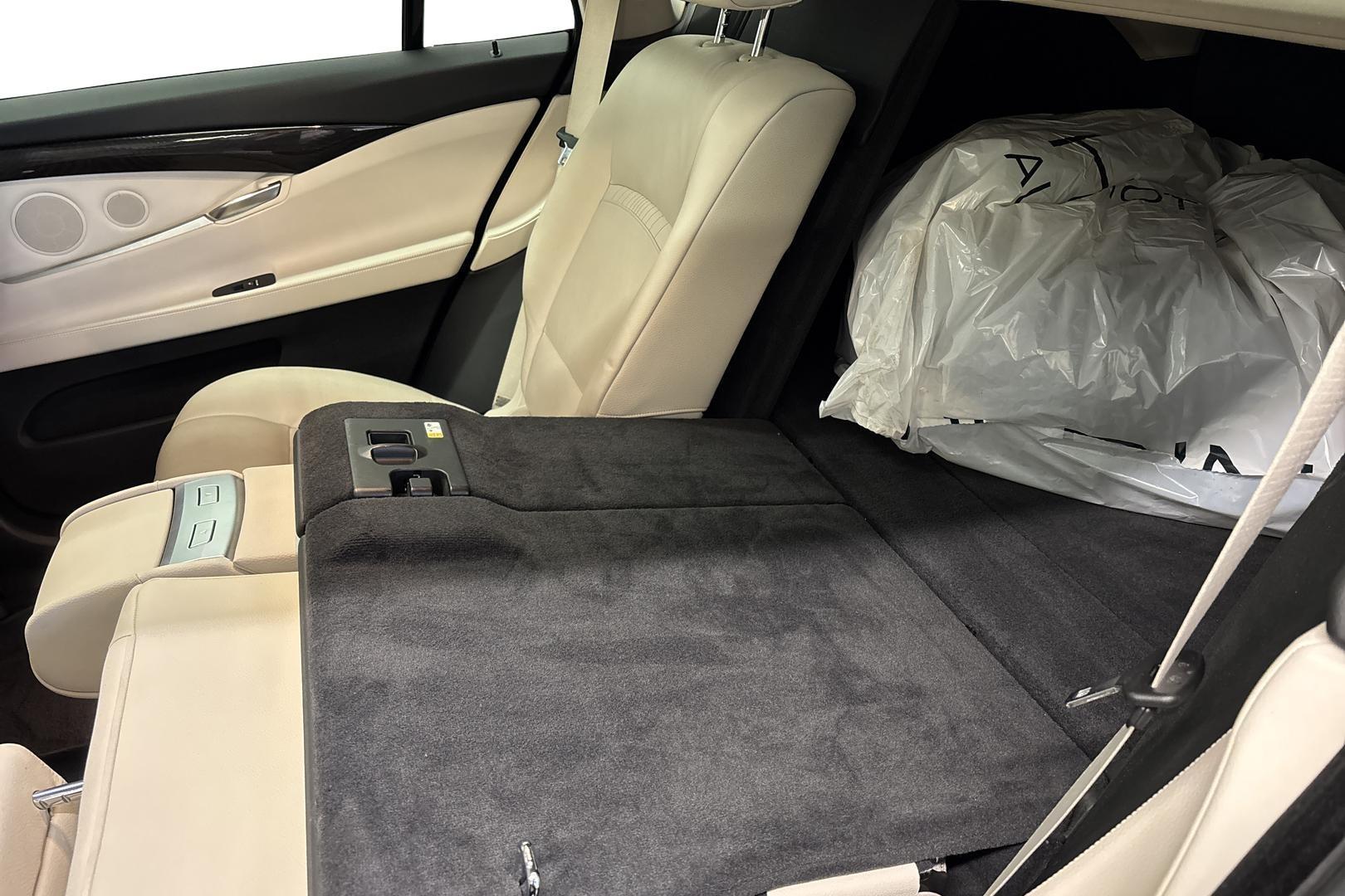 BMW 530 Gran Turismo 2014