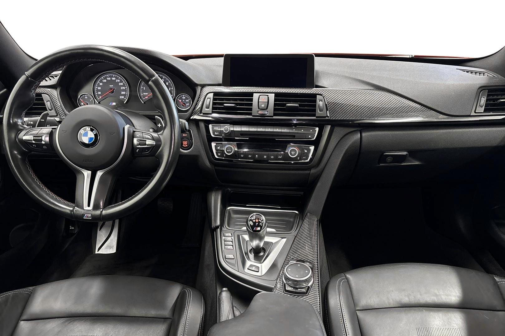 BMW M4 2015