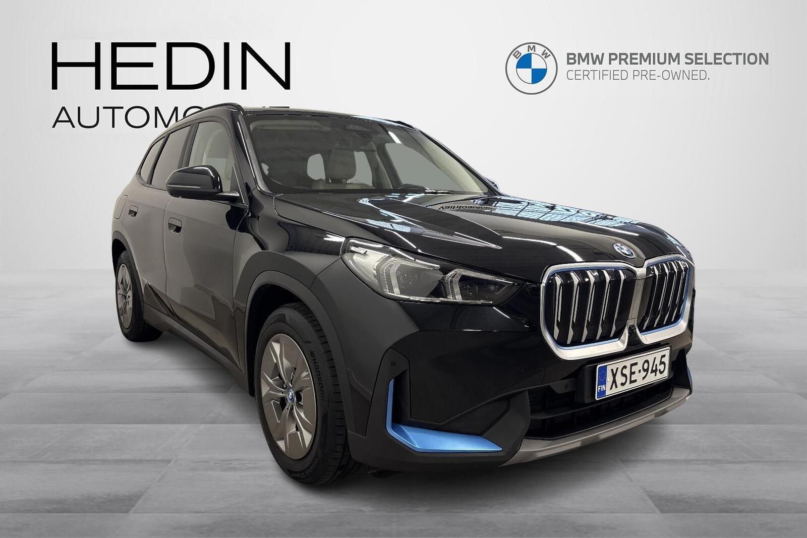 BMW iX1 2024