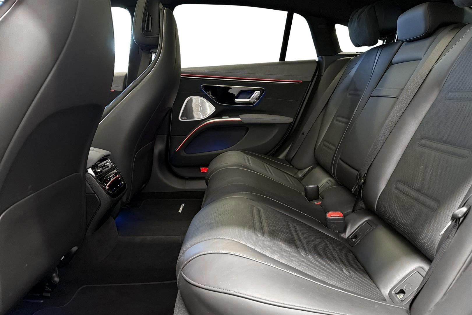 Mercedes-Benz EQS 2023